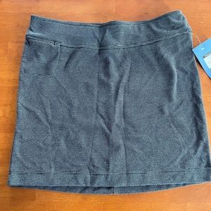 White Sierra Fleece Skirt Size Large